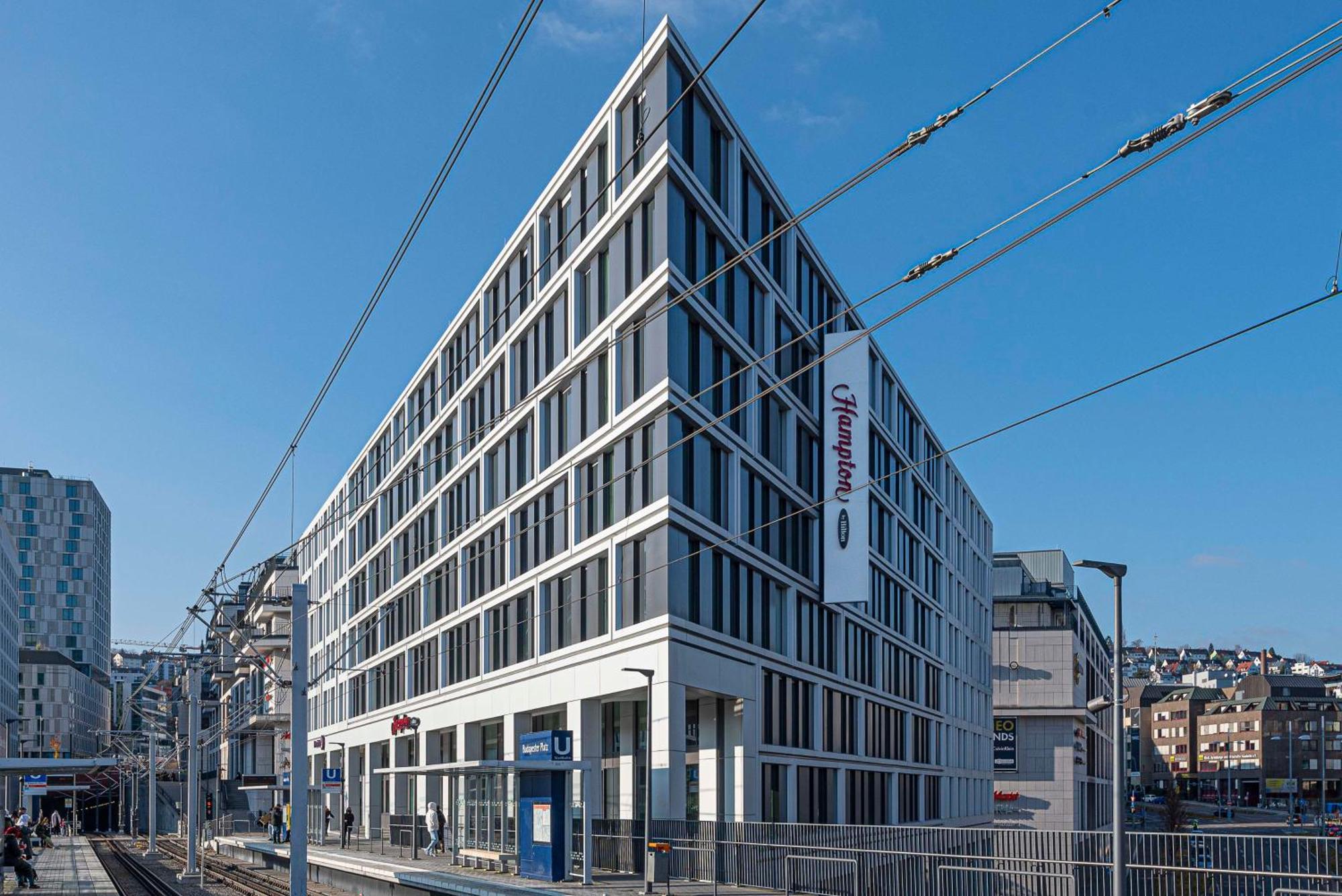 Hampton By Hilton Stuttgart City Centre Exterior foto